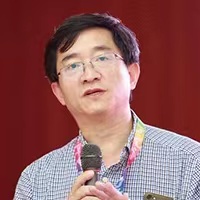 杨伟群