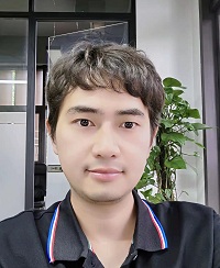 史炜坚